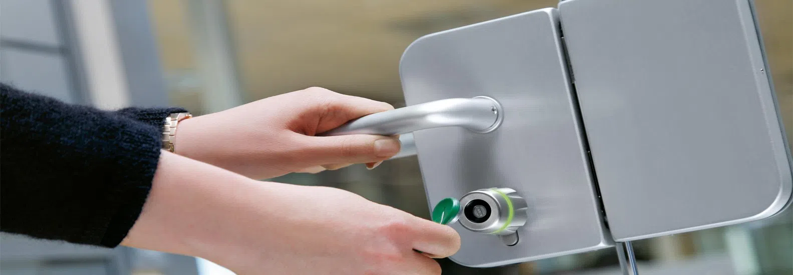 Master Locksmith Store Lowell, MA 978-291-5587 - push-bars